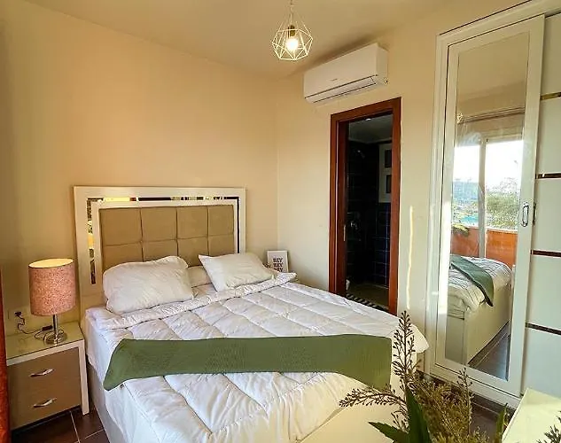 Апартаменты Fully Equipped Pool & Mountains View In Porto *