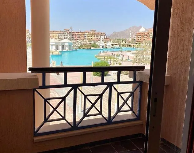 Fully Equipped Pool & Mountains View In Porto Апартаменты