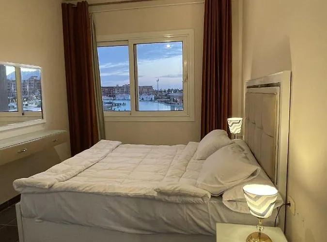Апартаменты Fully Equipped Pool & Mountains View In Porto *
